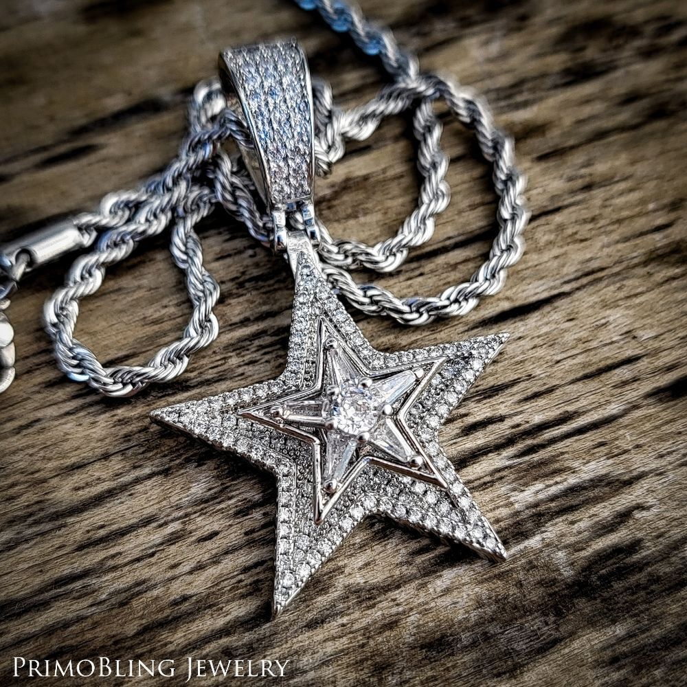 Silver Spinning Star Necklace